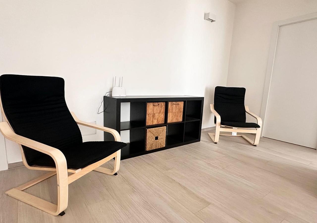 Murphy Holiday Homes - Residenza Due Strade La Maddalena  Bagian luar foto